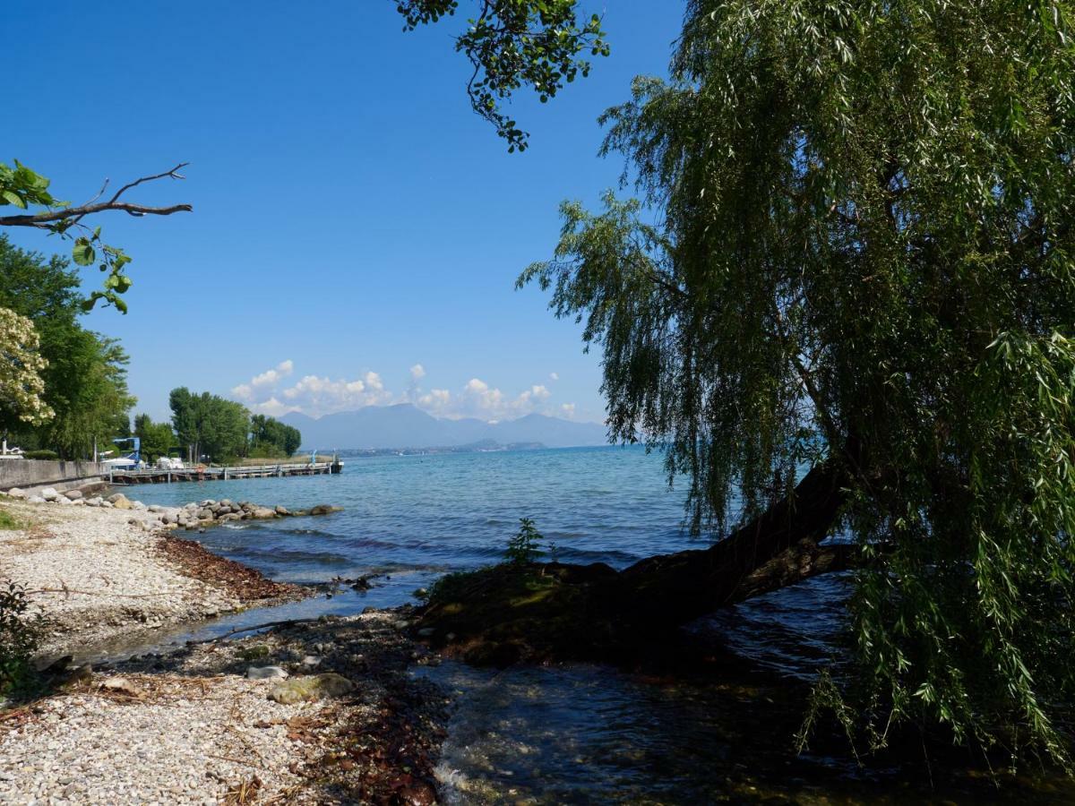 Appartamento Anna Desenzano del Garda Exterior photo